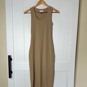 Universal Thread Tan Midi Dress Size Small